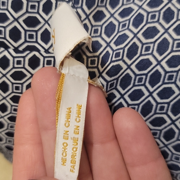 3/$25 Laundry by Shelli Segal Blouse Size Large - Picture 8 of 11